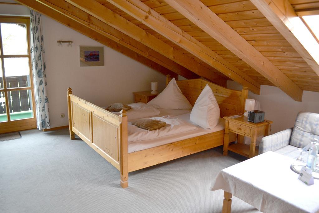 Gasthof Berghupferl Hotel Oberaudorf Szoba fotó